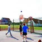 假日公园 乐卡浦道帕乐酒店 3*